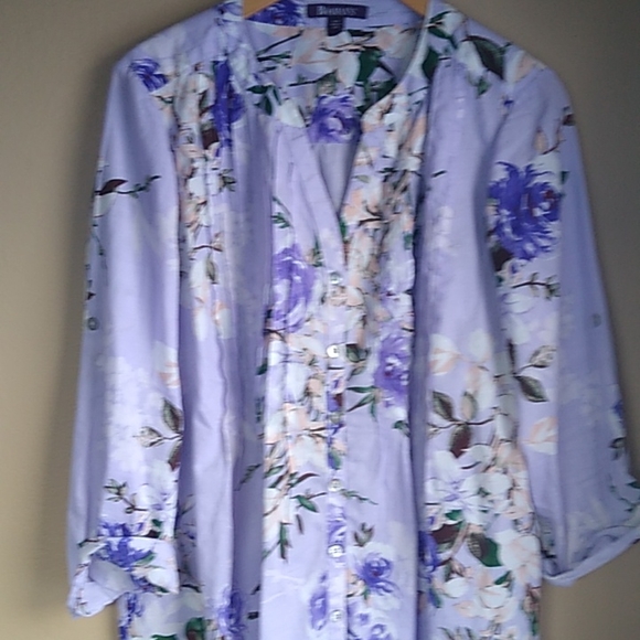 Roman's Floral Light weight purple plus size 14W button front top. - Picture 2 of 9